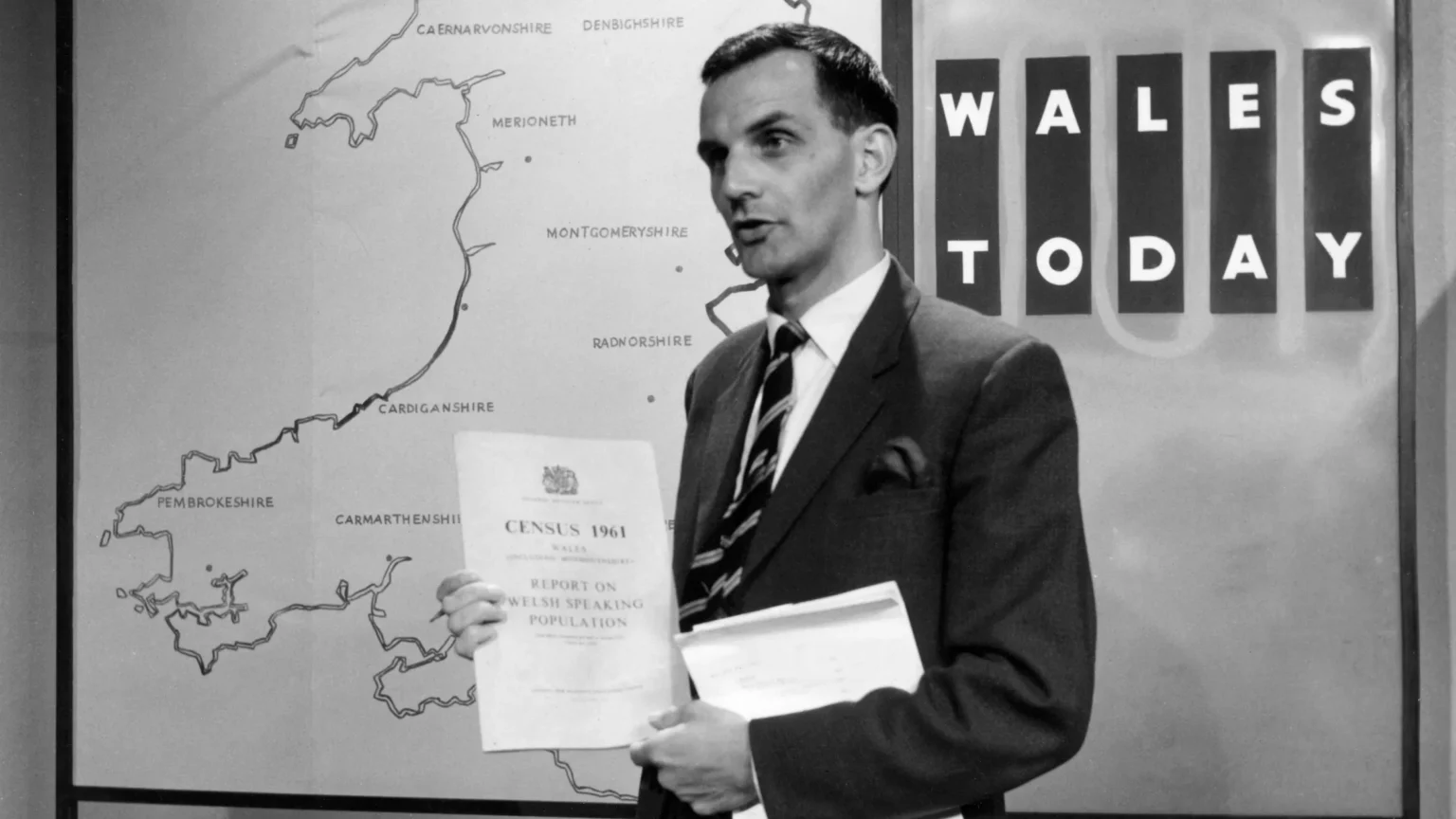 Trusted Royal Author Brian Hoey Dies Aged 92 Royal Author Brian Hoey