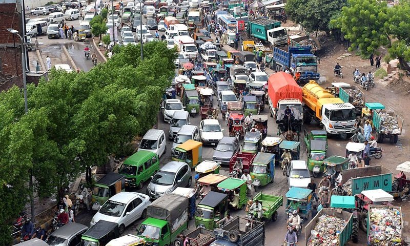 Lahore Traffic Police Announces Strict New Rules: FIRs to Replace Fines for 21 Serious Violations