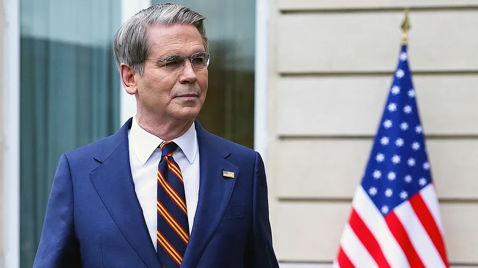 US Warns Foreign Banks Doing Business With Iran of Sudden Sanctions