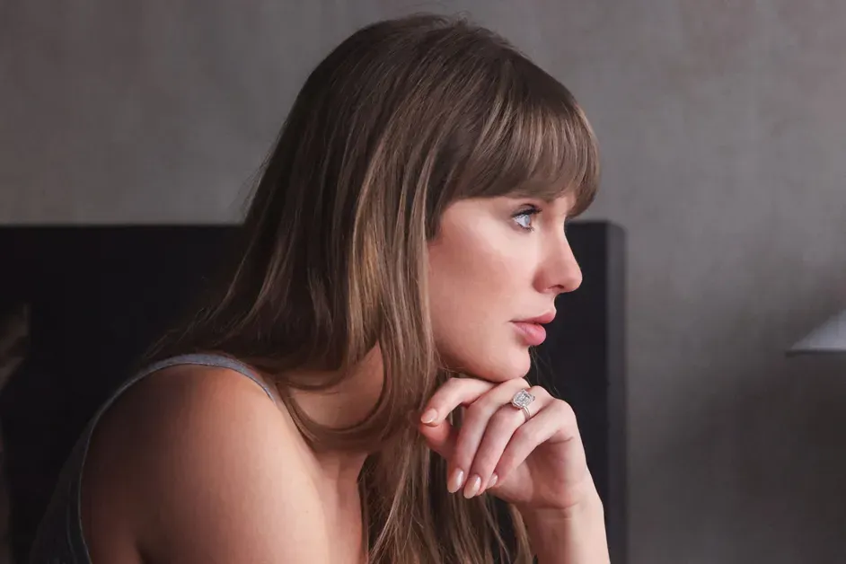 100 Weeks and Counting: Taylor Swift Makes Billboard 200 History
