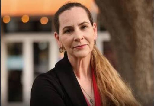 US Congressional Candidate Says She Was Raped While Repairing Campaign Sign