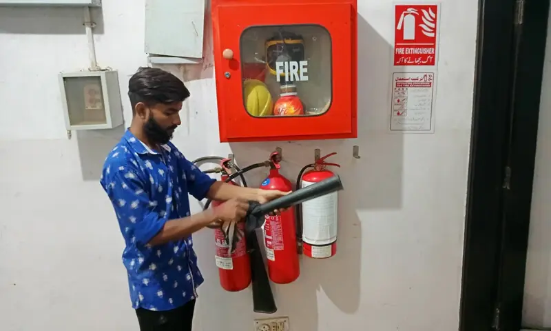 Islamabad Seals 92 Buildings in Major Crackdown on Fire Safety Violations