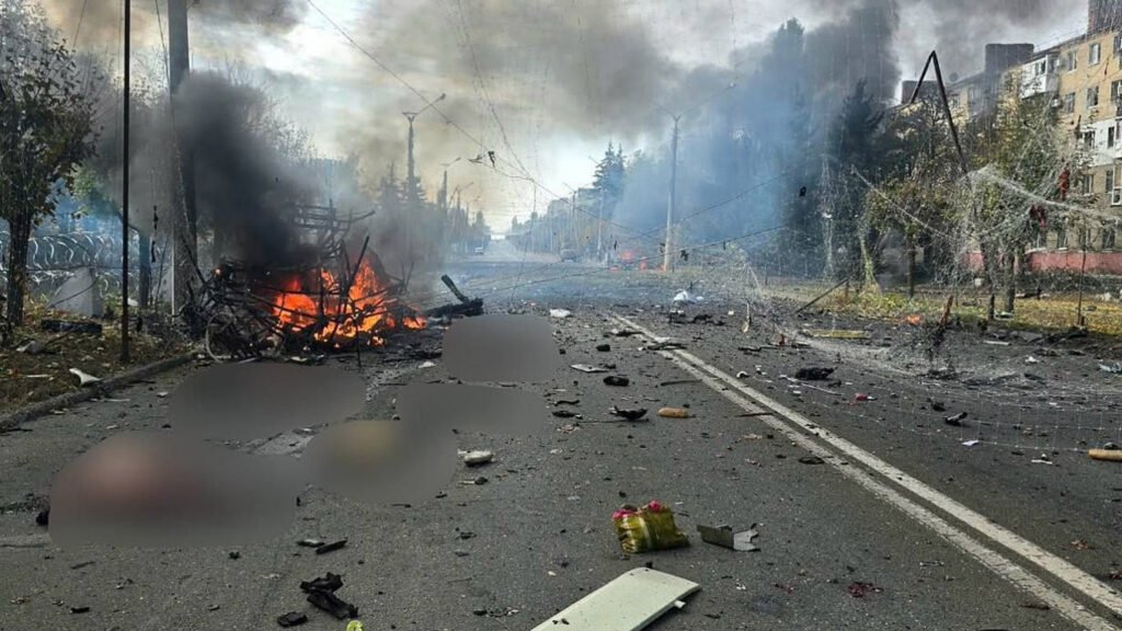 Russian Bomb Strike Kills 33 in Ukraine’s Kramatorsk Russian Bomb Strike Kills 33 in Ukraine’s Kramatorsk